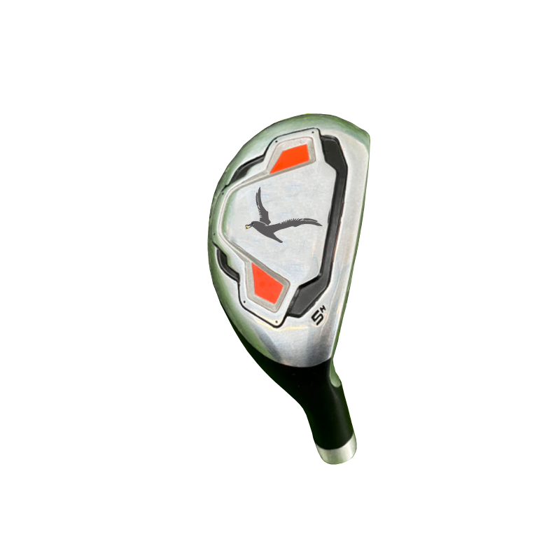 Cô gái bằng nhôm golf lai